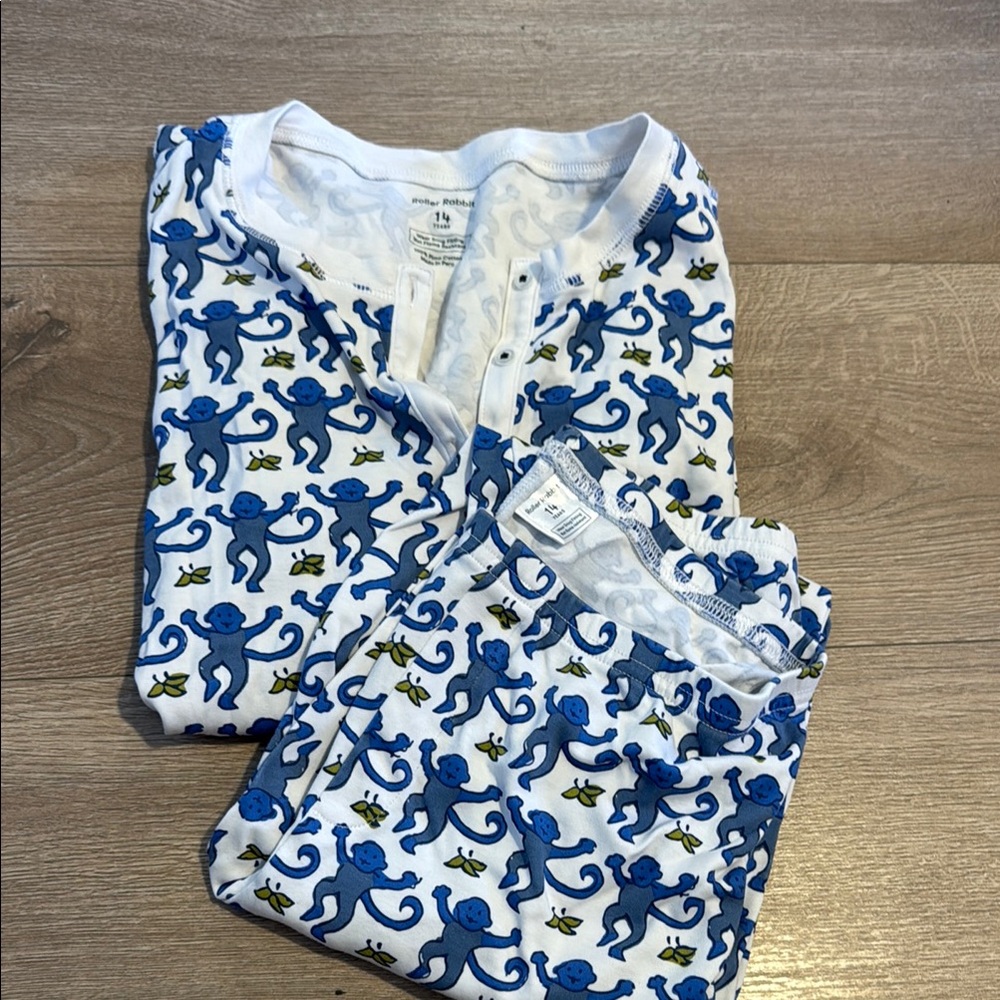 Roller Rabbit Blue and White Pajama Set Elegant Sleepwear